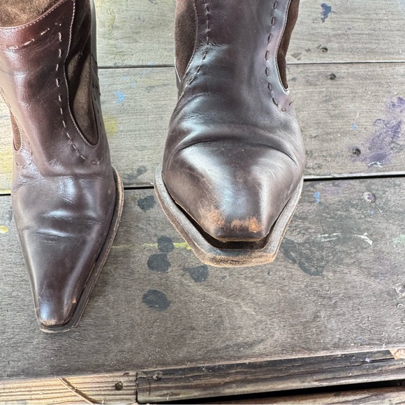 MaxMara Chocolate Suede Boots - Picture 11 of 14